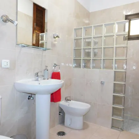 בית נופש El Roquito Ocean View טרחלחו