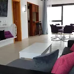 El Roquito Ocean View Holiday home *