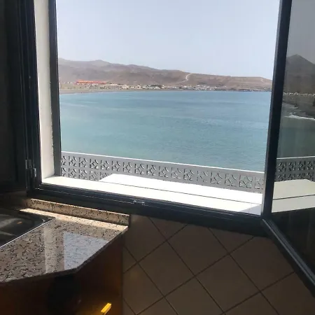 度假居 El Roquito Ocean View 塔拉哈勒赫